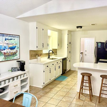 New! Close To Beach, Cozy, New Beds & Family Friendly Navarre Bagian luar foto