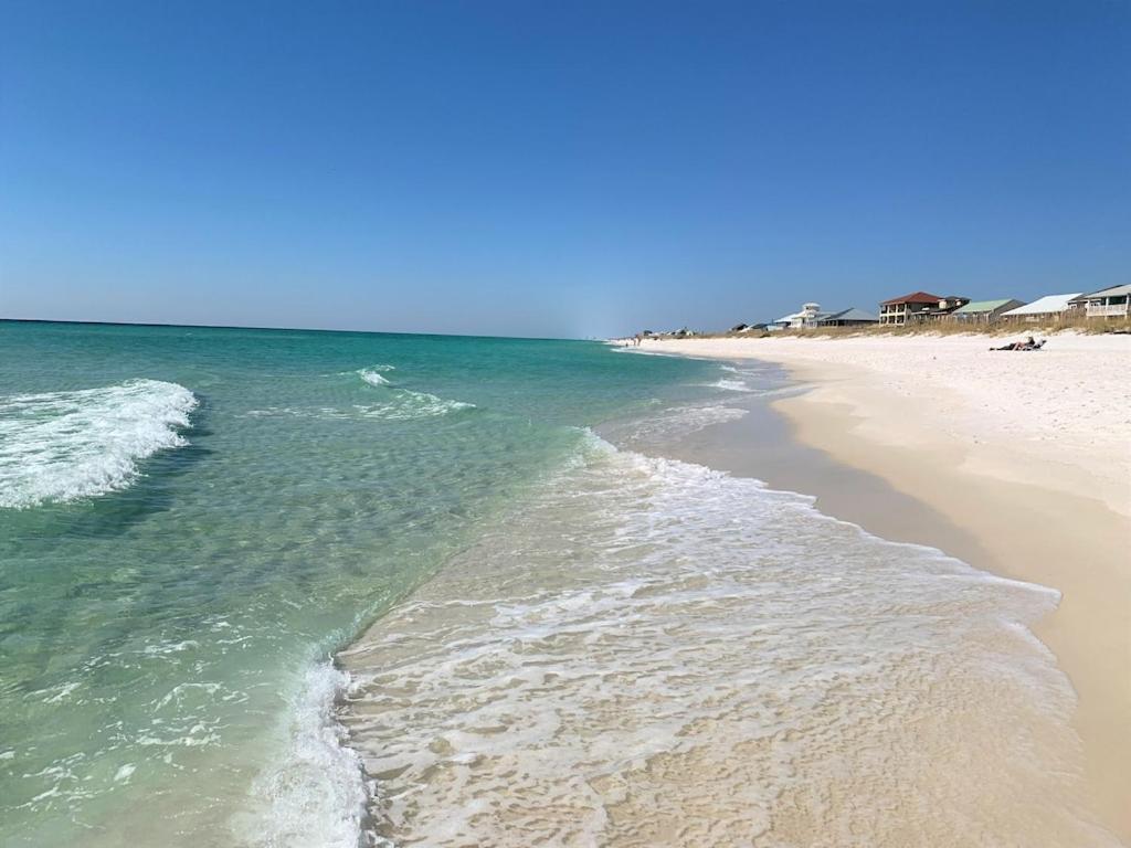 New! Close To Beach, Cozy, New Beds & Family Friendly Navarre Bagian luar foto