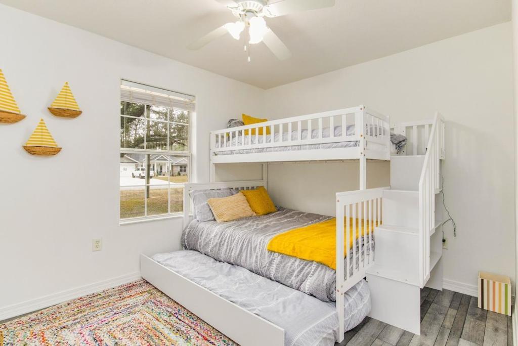 New! Close To Beach, Cozy, New Beds & Family Friendly Navarre Bagian luar foto